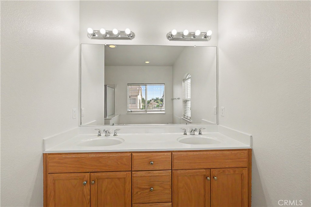 1321 Jenner Dr, Merced, CA 95348