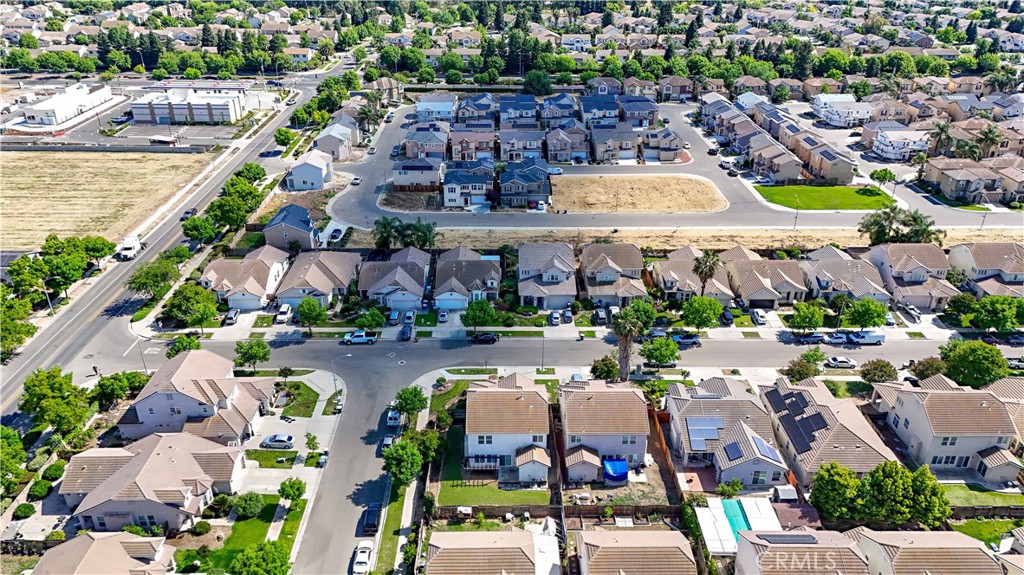 1321 Jenner Dr, Merced, CA 95348