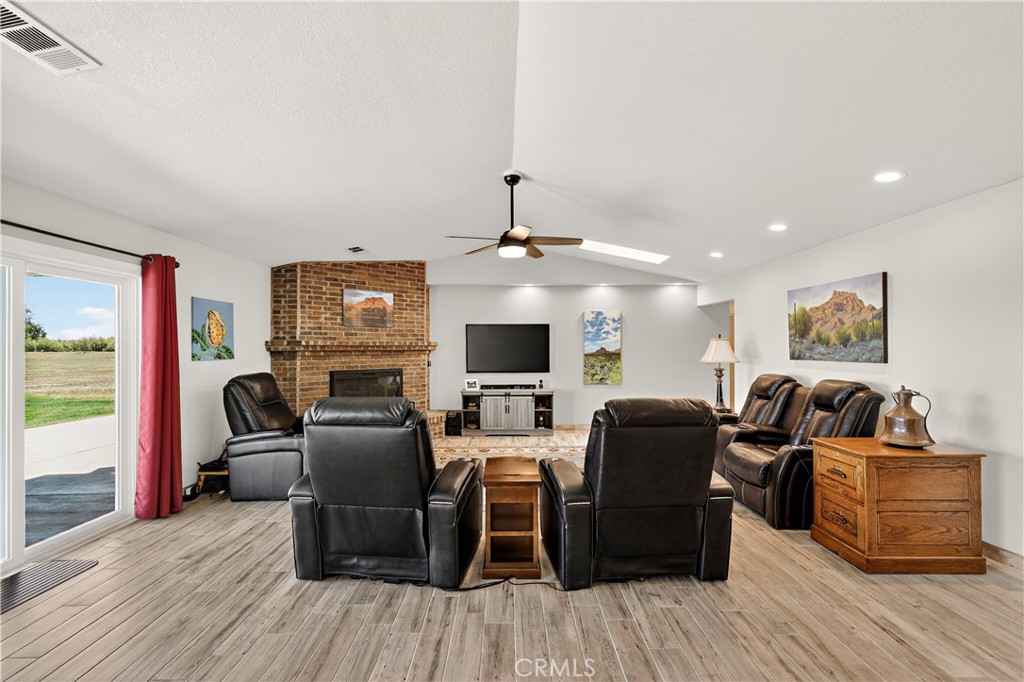 15396 Avenue 23 1/2, Chowchilla, CA 93610