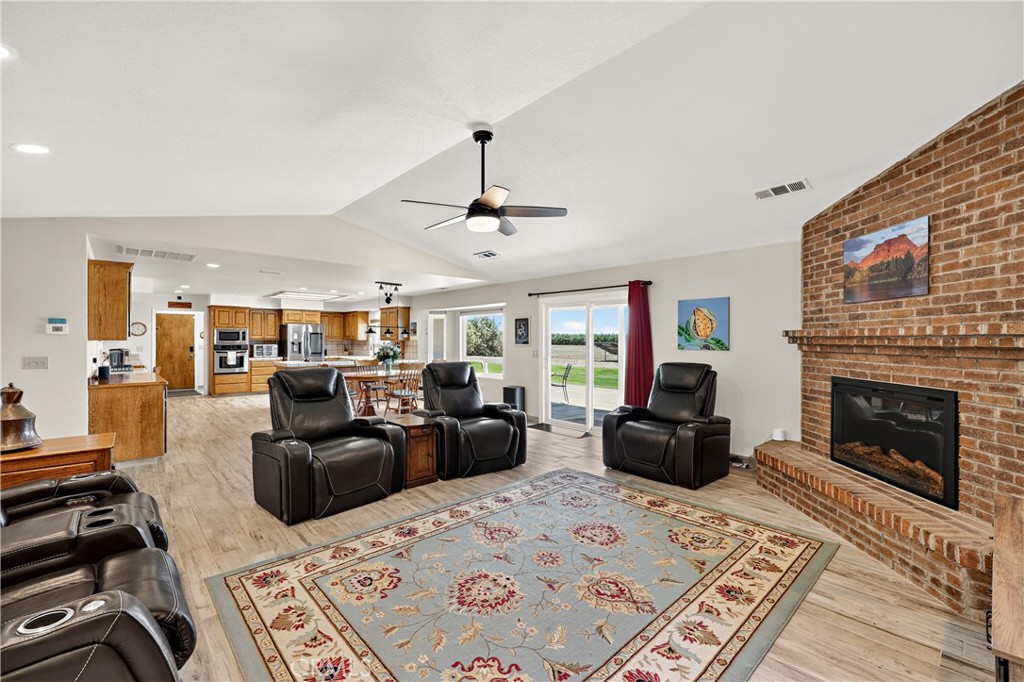 15396 Avenue 23 1/2, Chowchilla, CA 93610