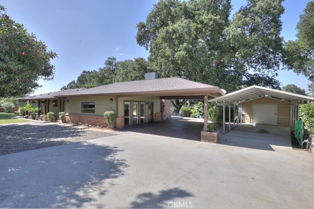 11714 Livingston Cressey, Livingston, CA 95334