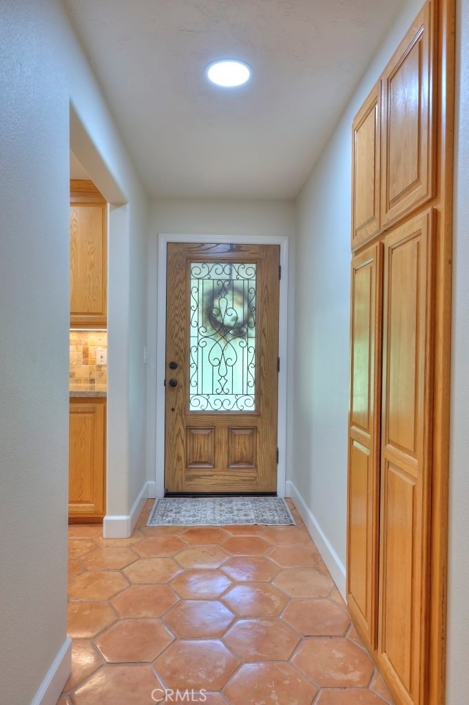 11714 Livingston Cressey, Livingston, CA 95334