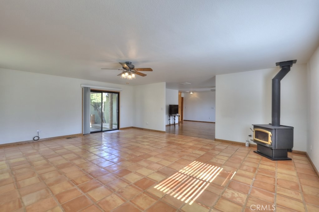 11714 Livingston Cressey, Livingston, CA 95334