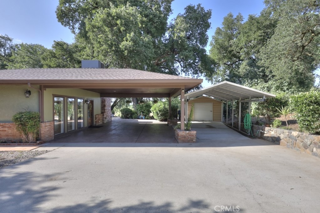 11714 Livingston Cressey, Livingston, CA 95334
