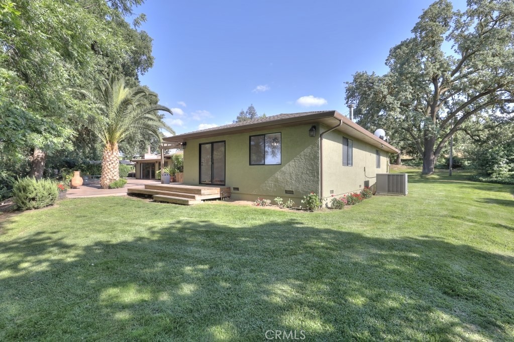 11714 Livingston Cressey, Livingston, CA 95334