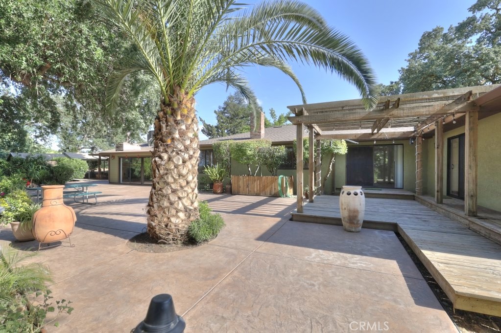 11714 Livingston Cressey, Livingston, CA 95334