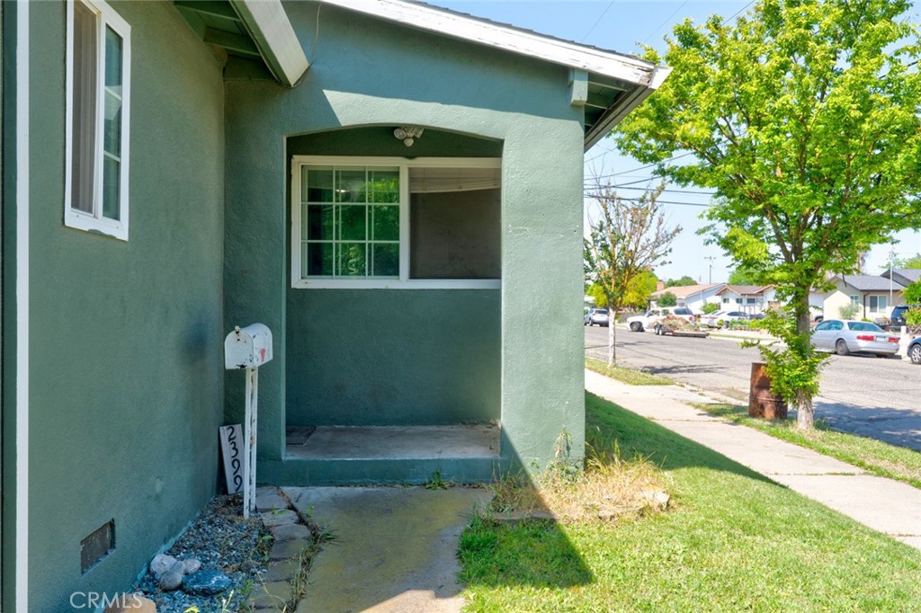 2399 3rd, Atwater, CA 95301