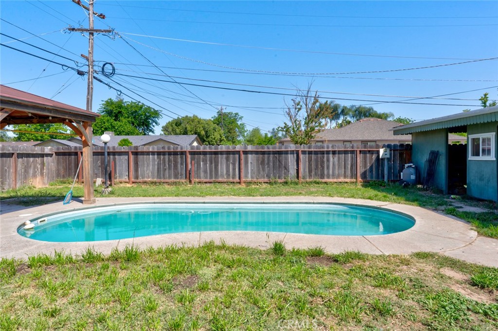 2399 3rd, Atwater, CA 95301