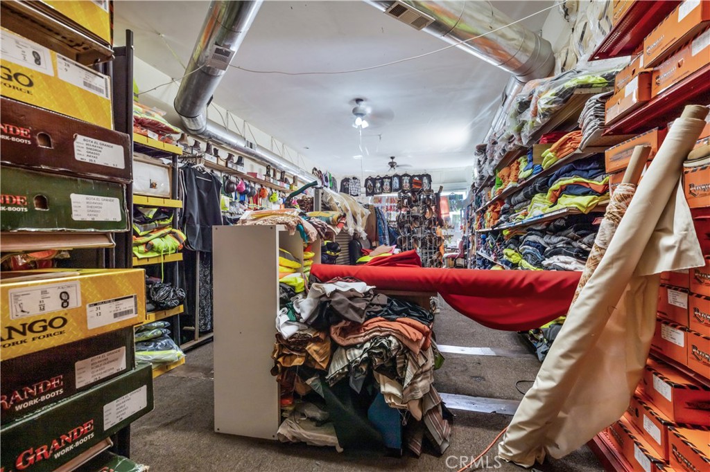 162 N Maple Ave, Fresno, CA 93702