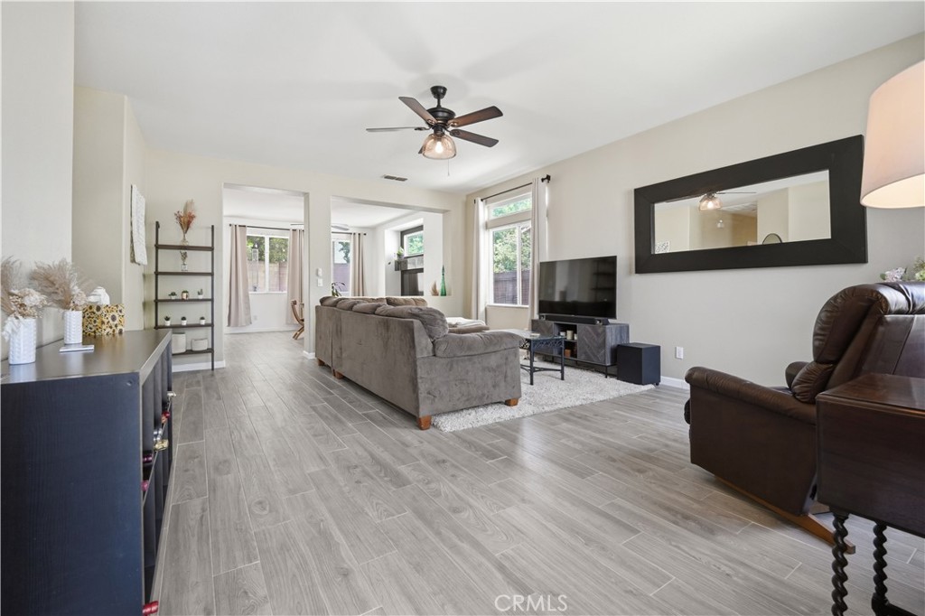 3563 Santiago, Merced, CA 95348