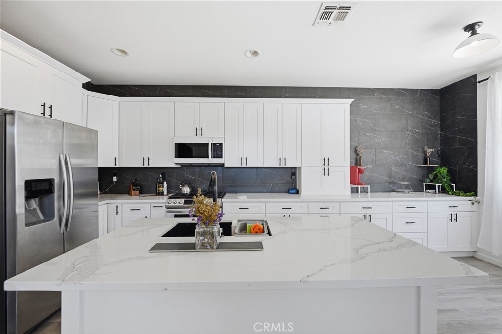 3563 Santiago, Merced, CA 95348