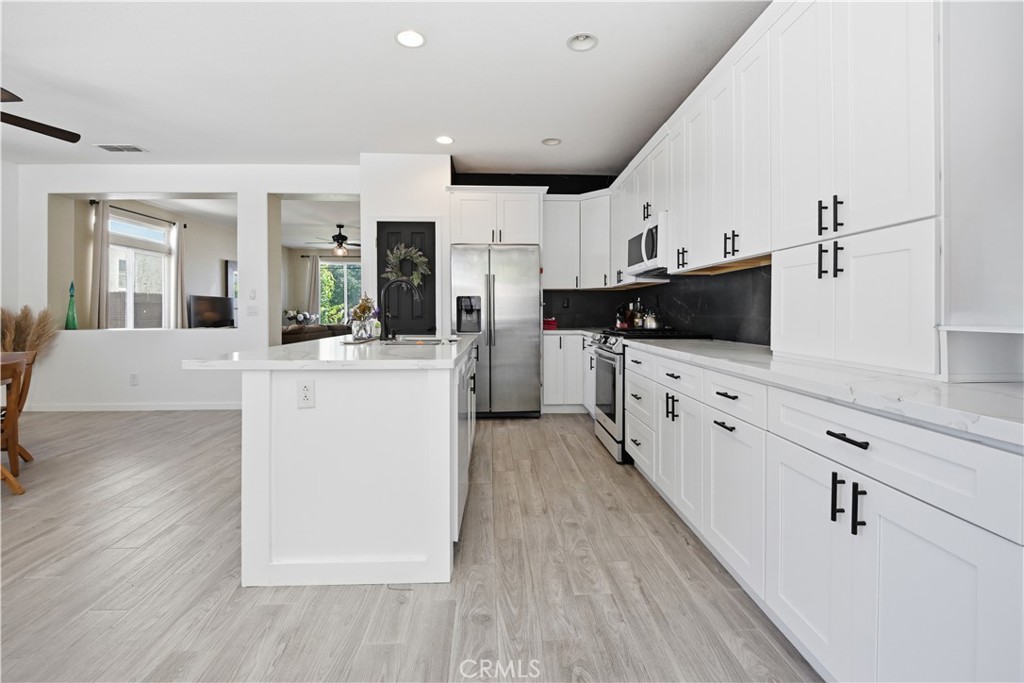 3563 Santiago, Merced, CA 95348