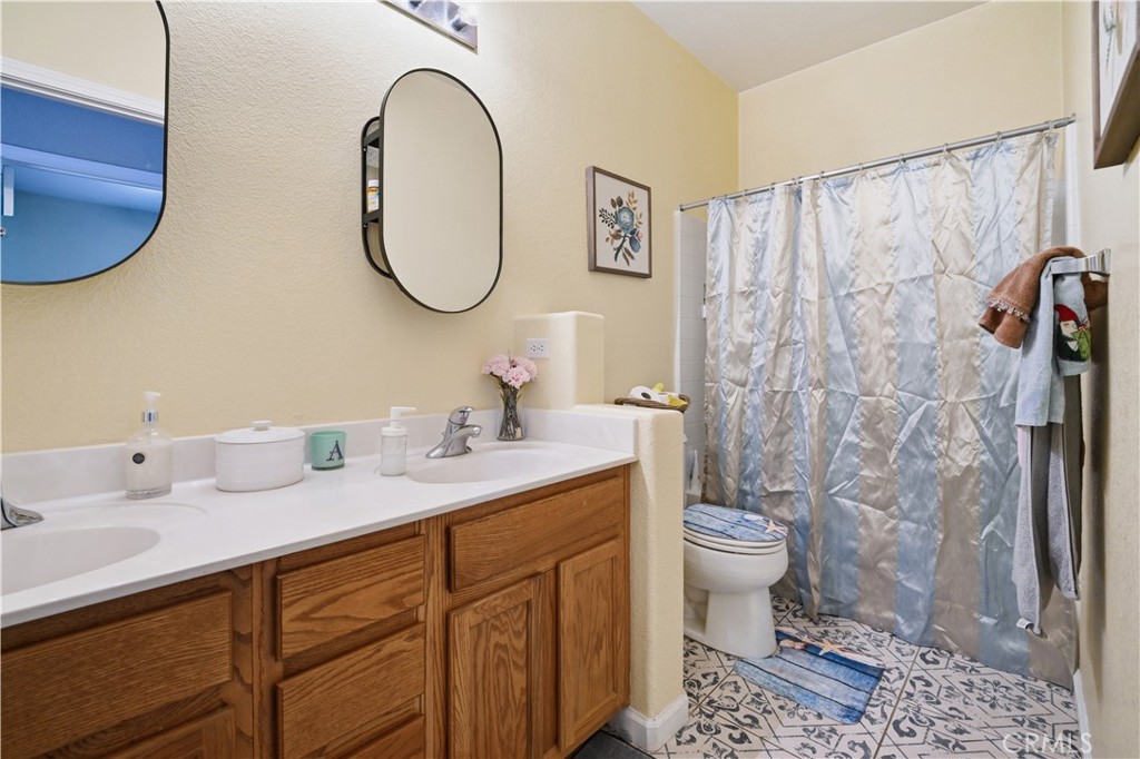 3563 Santiago, Merced, CA 95348