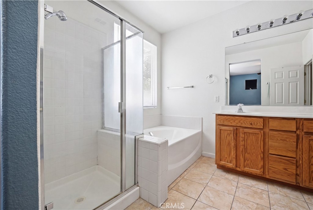 3563 Santiago, Merced, CA 95348