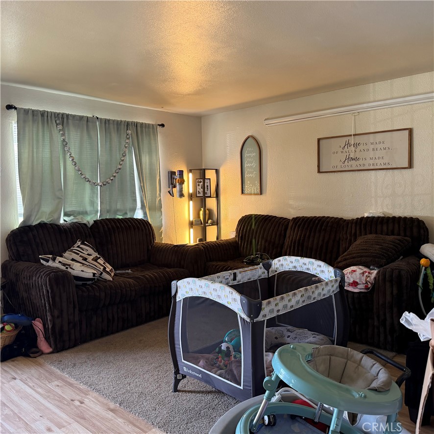 1567 - 1573 Ellen Ct, Merced, CA 95341