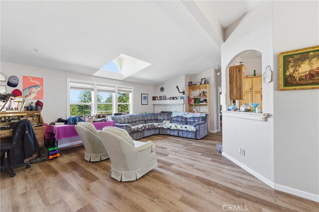 21552 W Sprague, Groveland, CA 95321