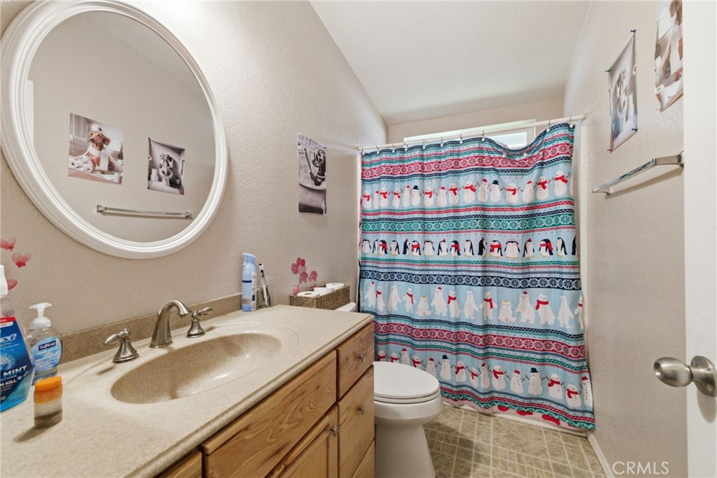 21552 W Sprague, Groveland, CA 95321
