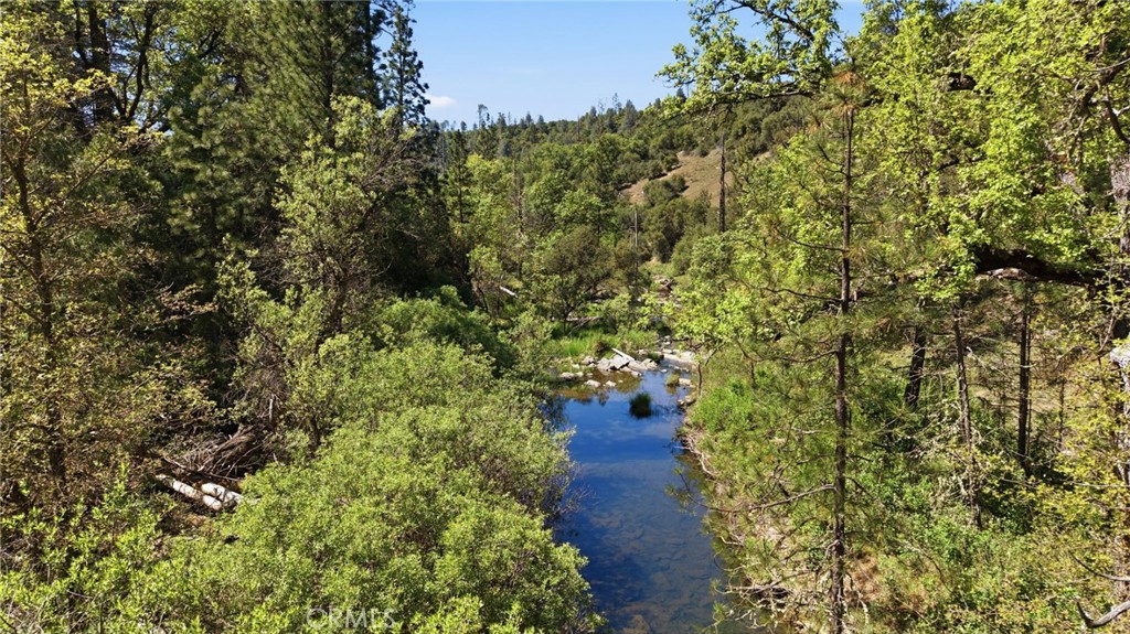 21552 W Sprague, Groveland, CA 95321