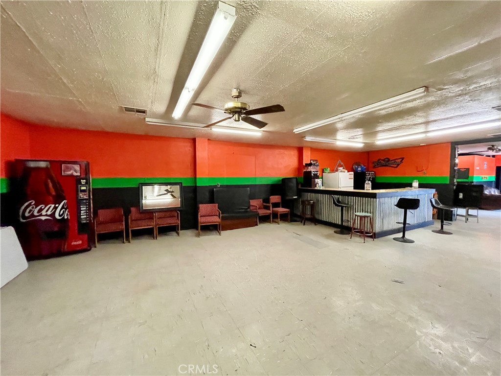 1799 E 21st St, Merced, CA 95340