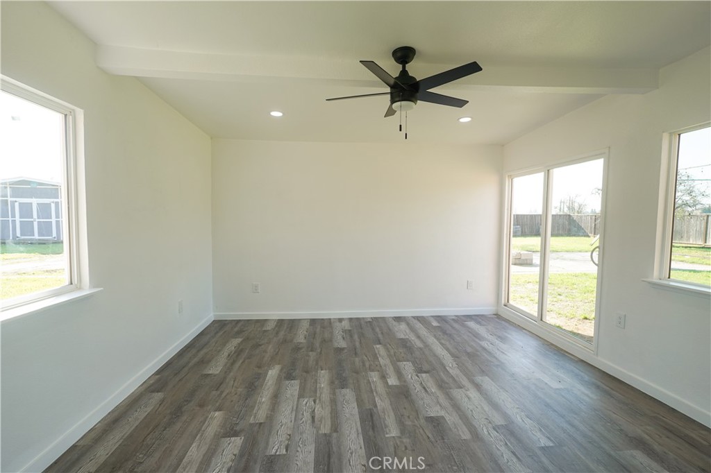 2044 W State Highway 140, Merced, CA 95341