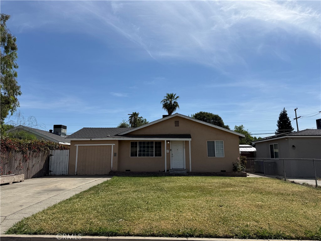1020 W 24th, Merced, CA 95340
