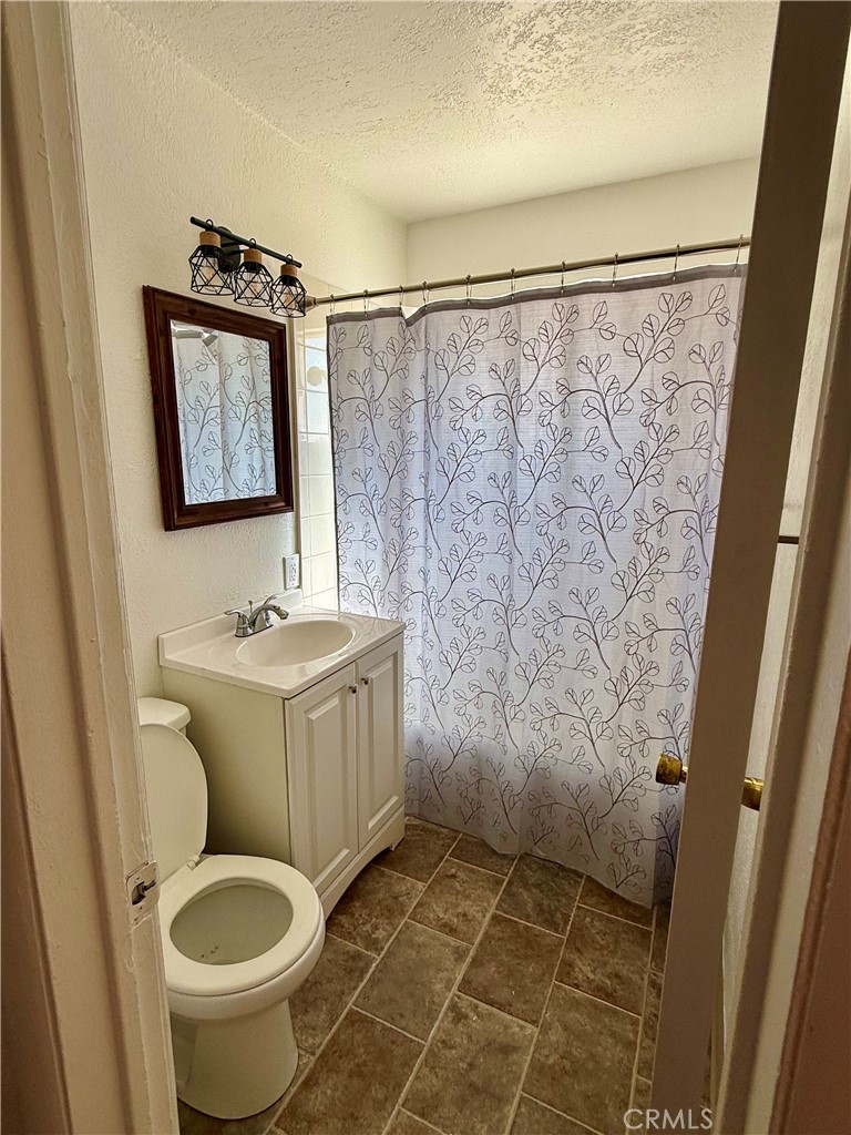 1020 W 24th, Merced, CA 95340