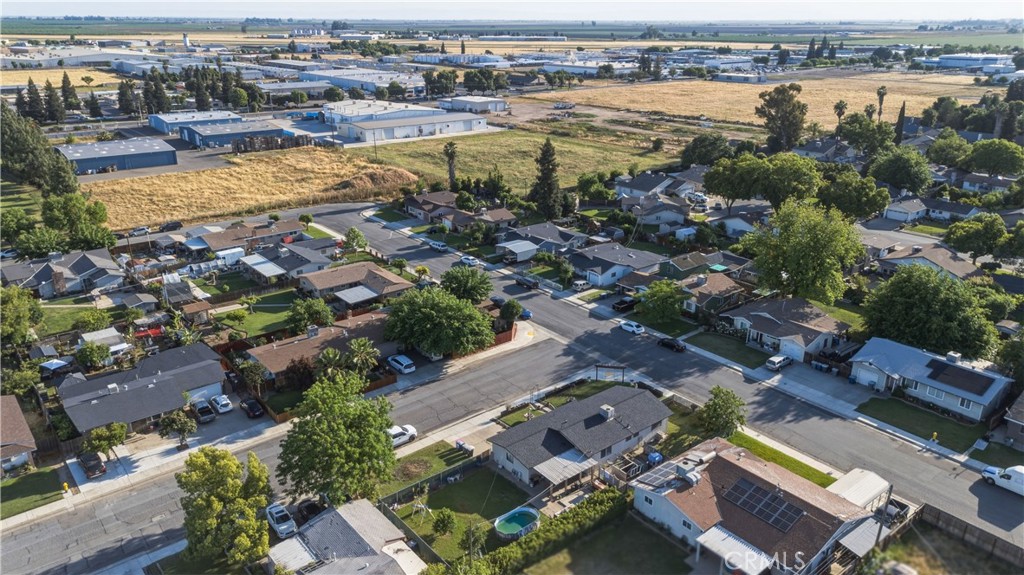 1843 W 8th, Merced, CA 95341