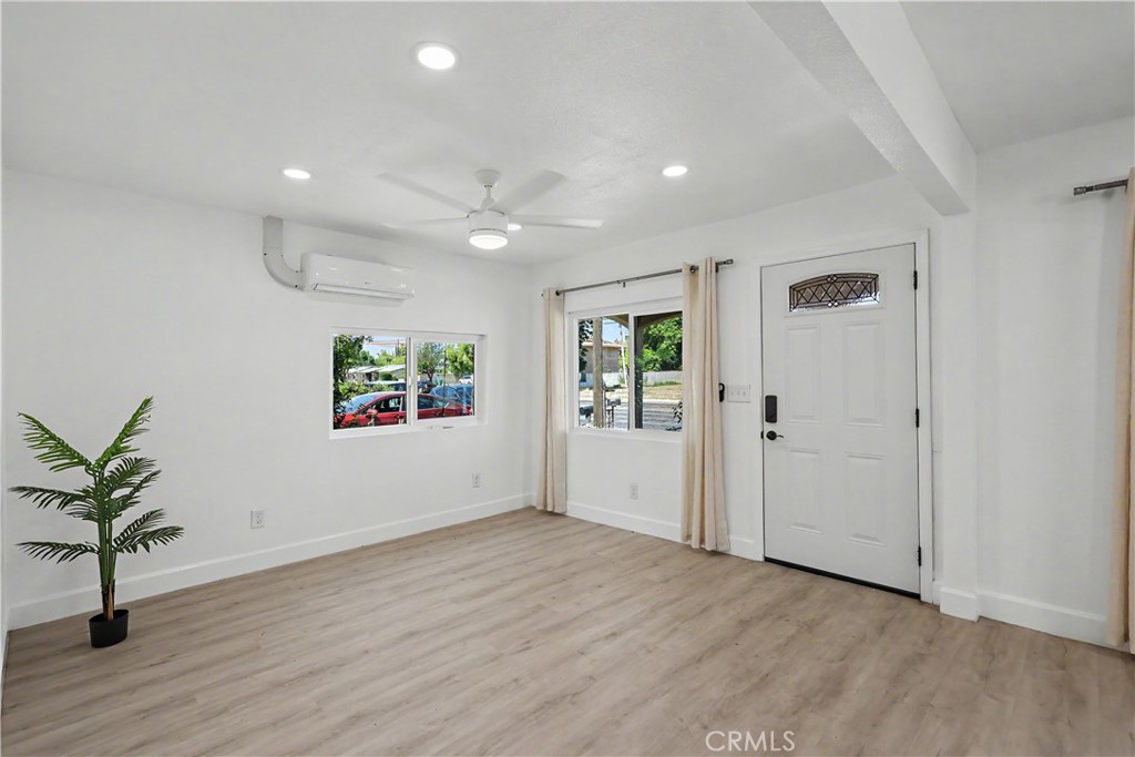 1016 E Yosemite, Madera, CA 93638