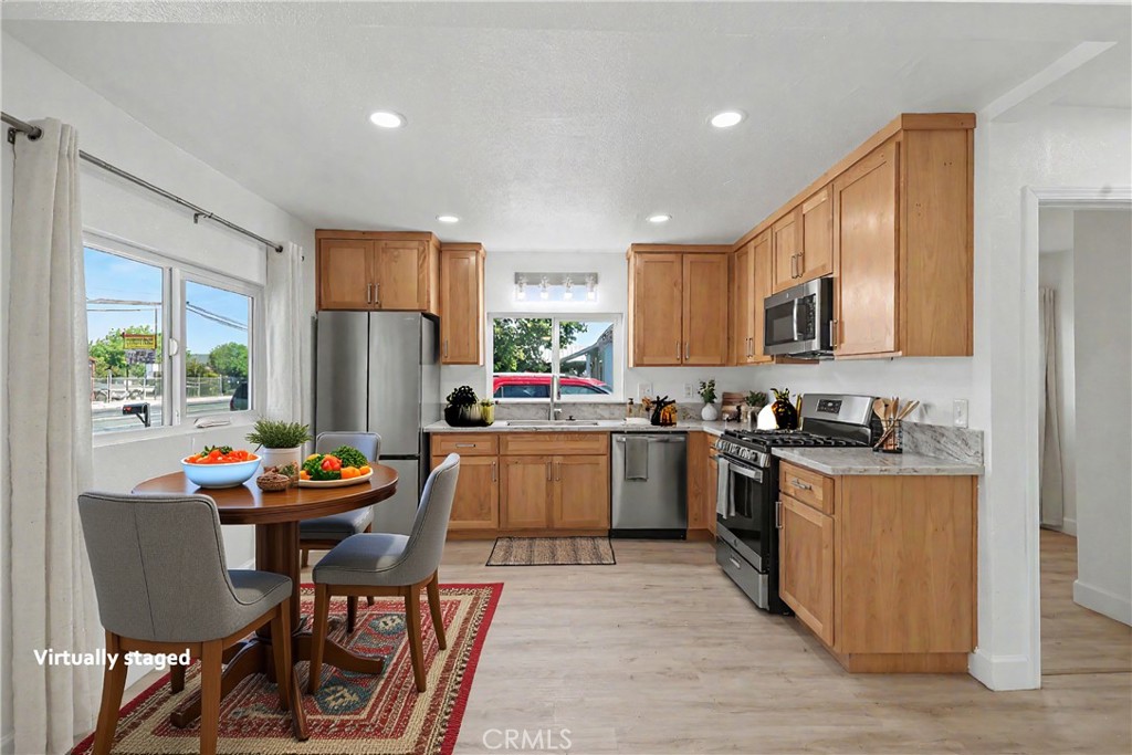 1016 E Yosemite, Madera, CA 93638