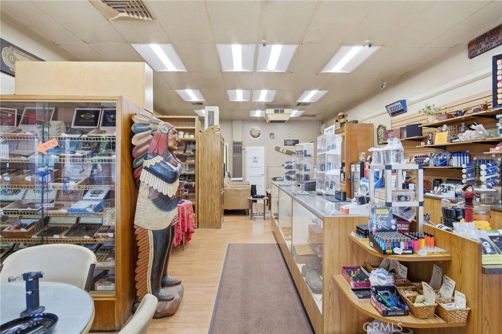 1716 Canal St, Merced, CA 95340