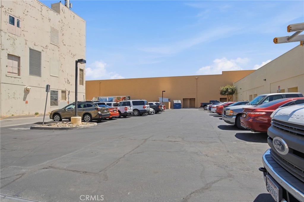 1716 Canal St, Merced, CA 95340