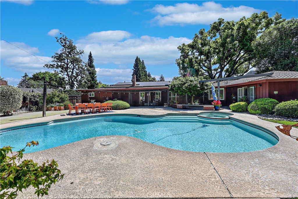 2875 Ardell, Merced, CA 95348