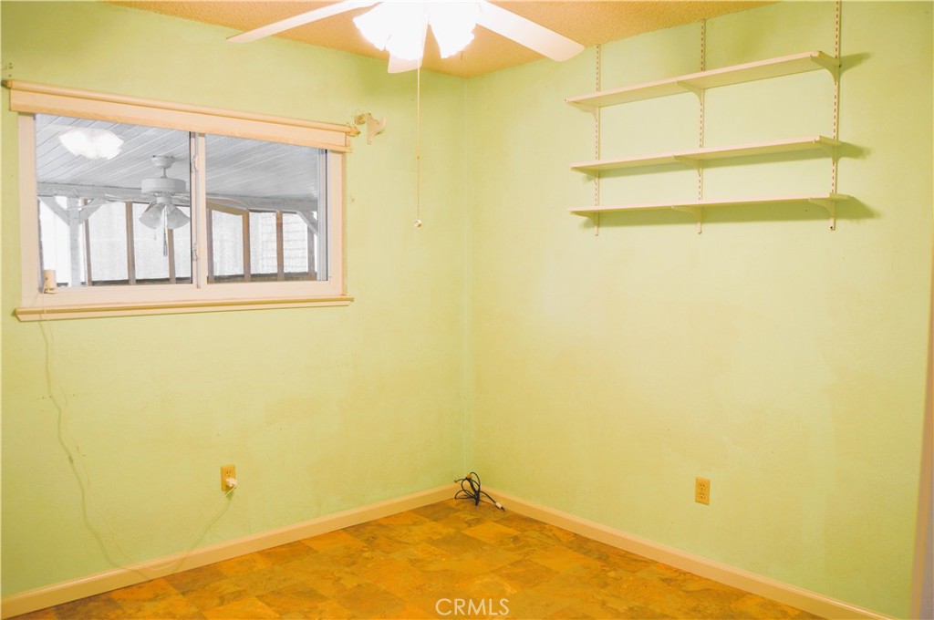 7204 Crawford St, Winton, CA 95388