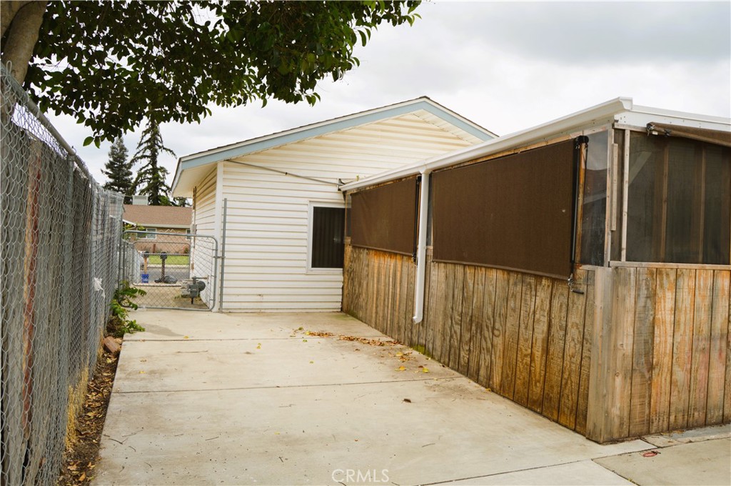 7204 Crawford St, Winton, CA 95388