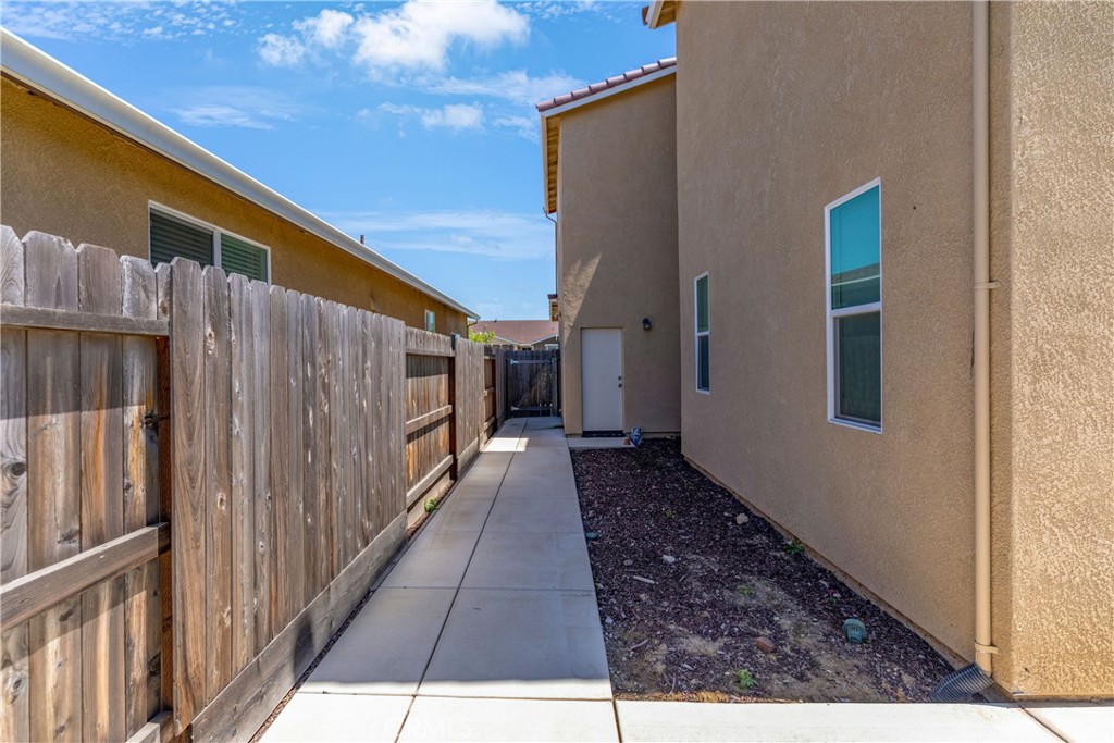 4407 Pickworth Ct, Merced, CA 95348