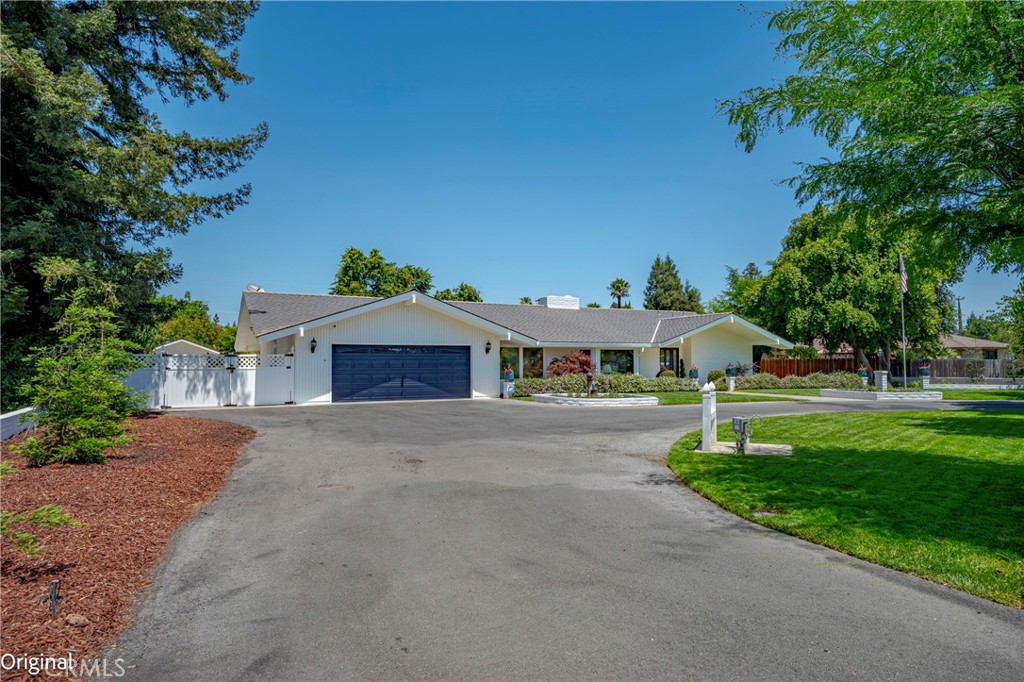 2653 E North Bear Creek, Merced, CA 95340