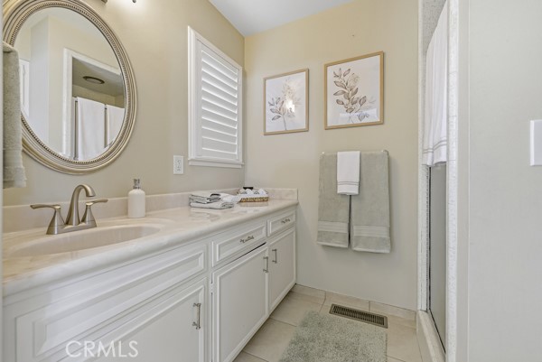 2653 E North Bear Creek, Merced, CA 95340