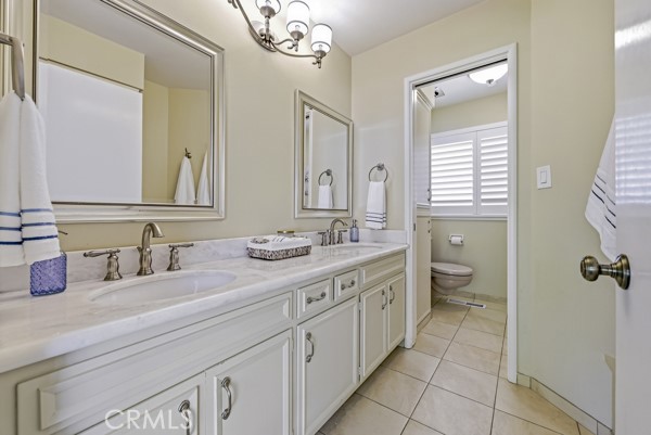 2653 E North Bear Creek, Merced, CA 95340