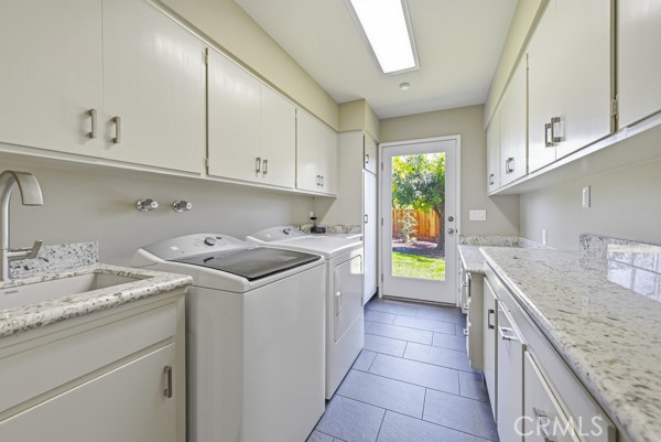 2653 E North Bear Creek, Merced, CA 95340