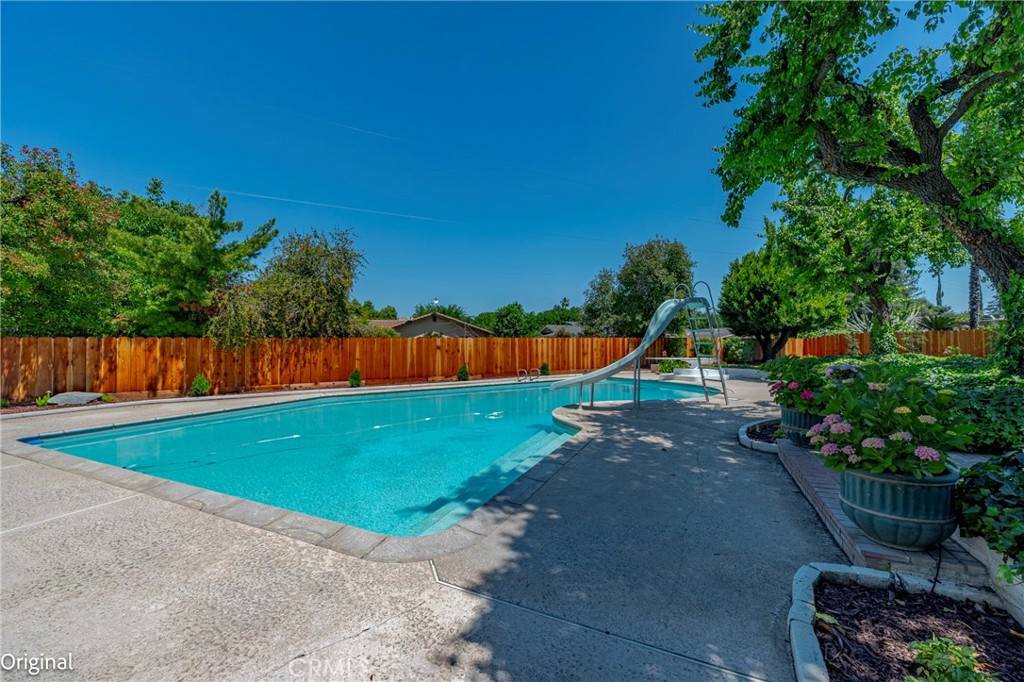 2653 E North Bear Creek, Merced, CA 95340