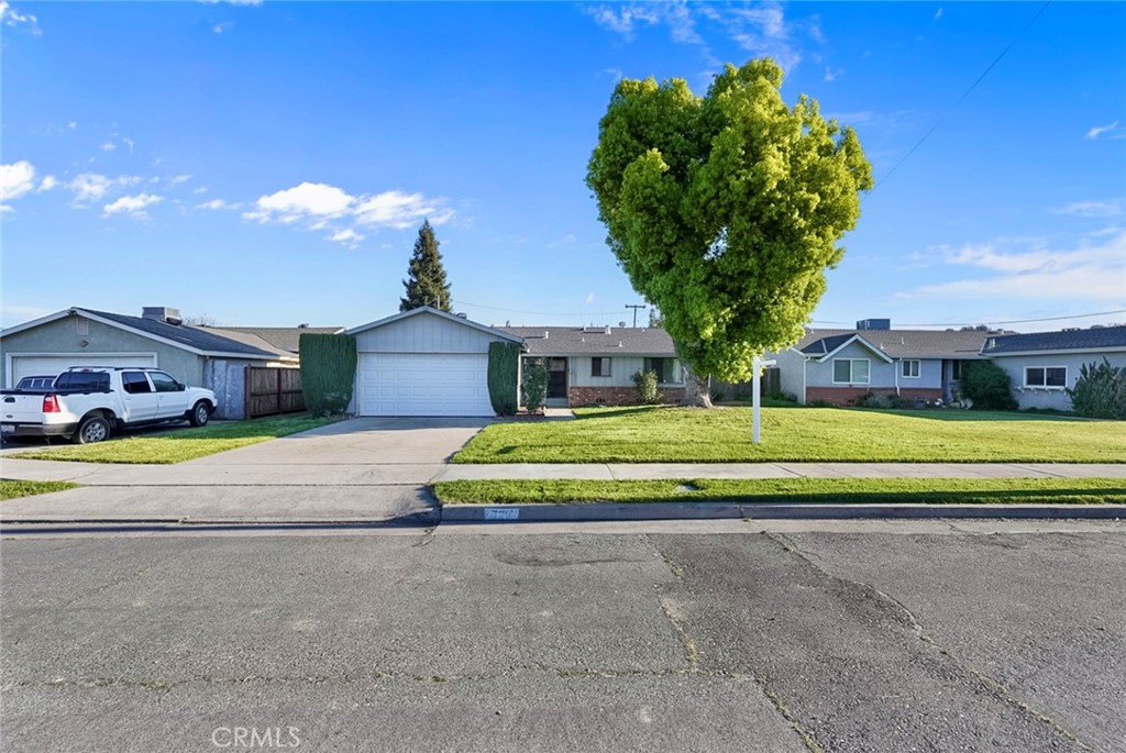 729 Mulberry Ave, Atwater, CA 95301