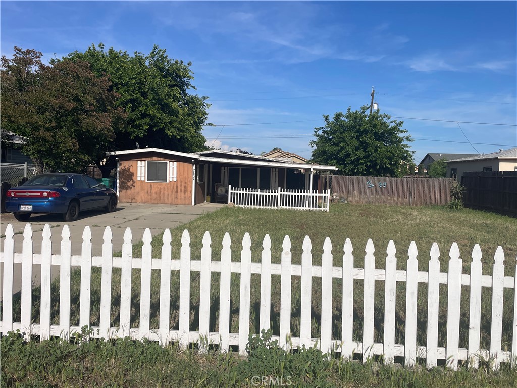 2432 Meadowbrook, Merced, CA 95348