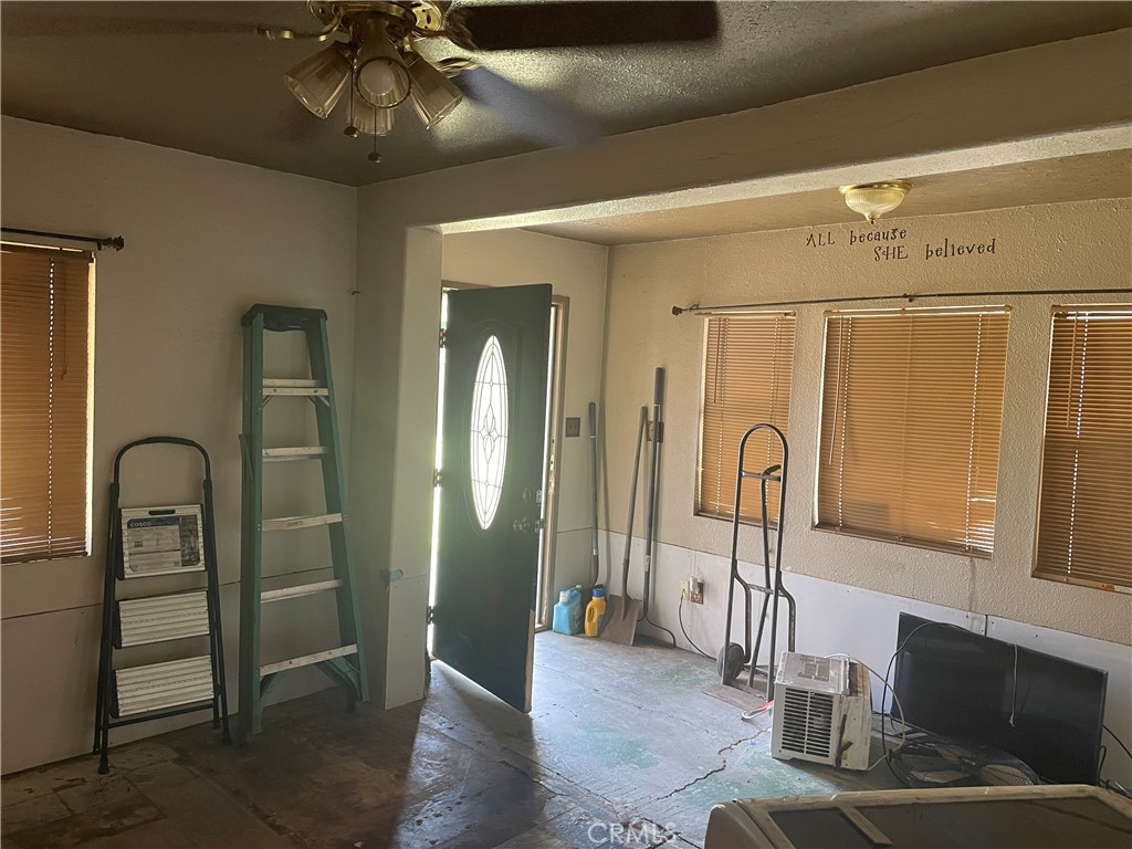 2432 Meadowbrook, Merced, CA 95348