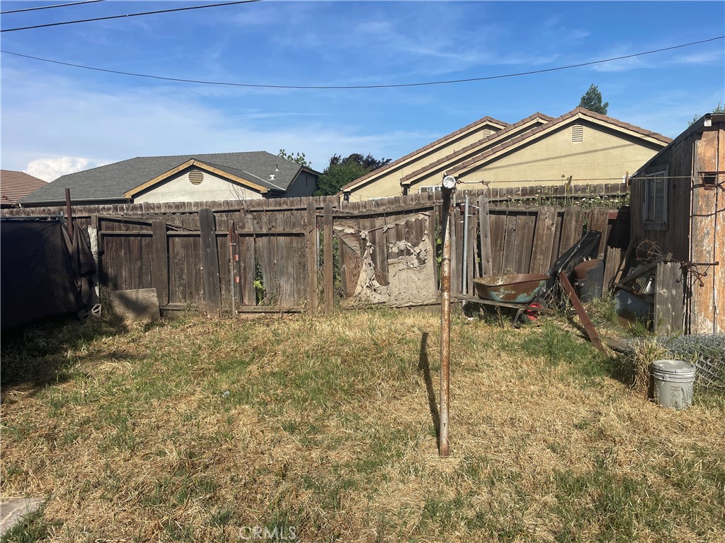 2432 Meadowbrook, Merced, CA 95348