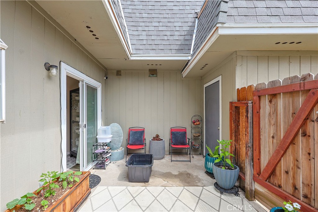 1670 W North Bear Creek, Merced, CA 95348