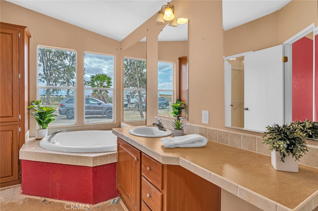 20639 Lexington, Dos Palos, CA 93620
