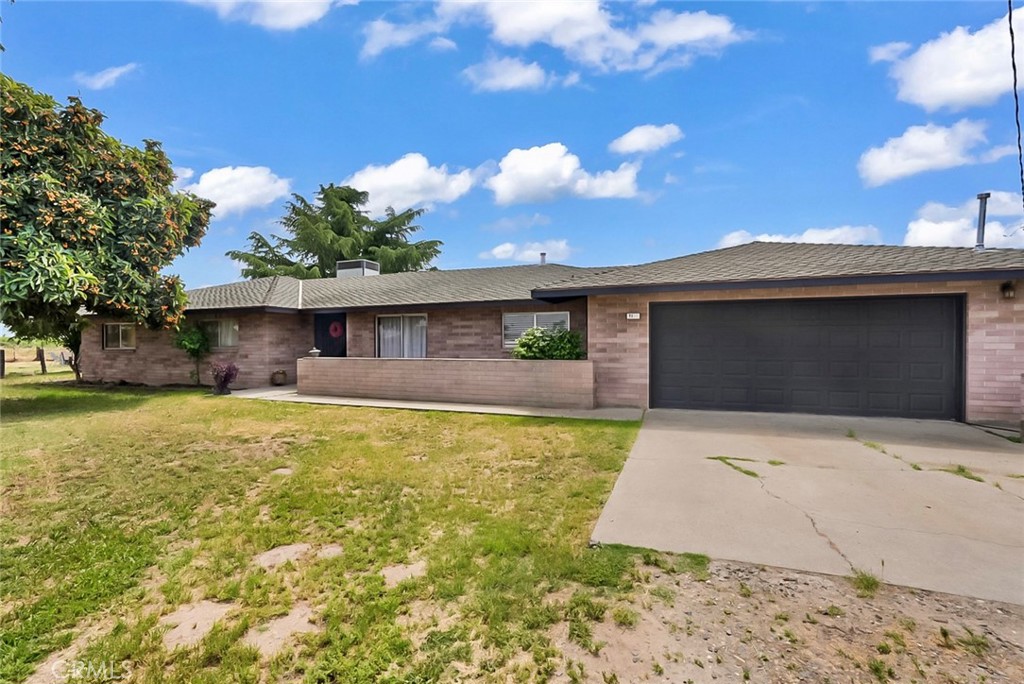 7119 Mercedes, Winton, CA 95388