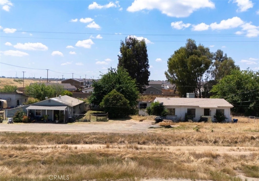 3411 Baker, Merced, CA 95341