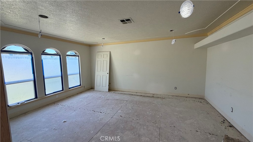 1300 Kensington, Merced, CA 95340