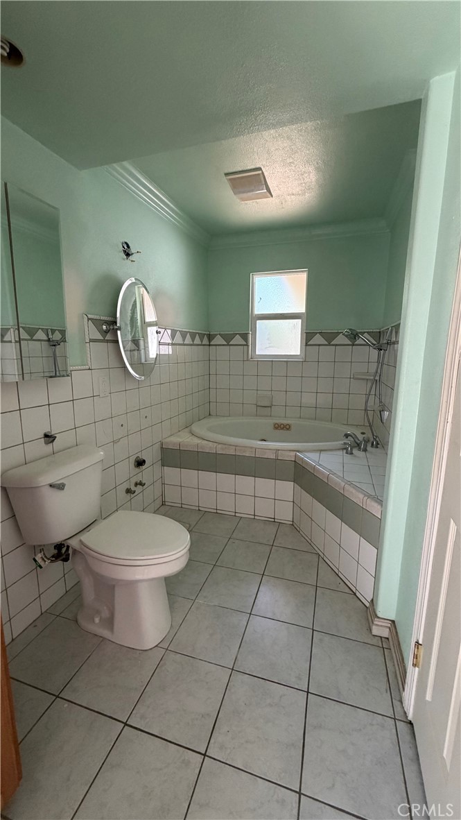 1300 Kensington, Merced, CA 95340